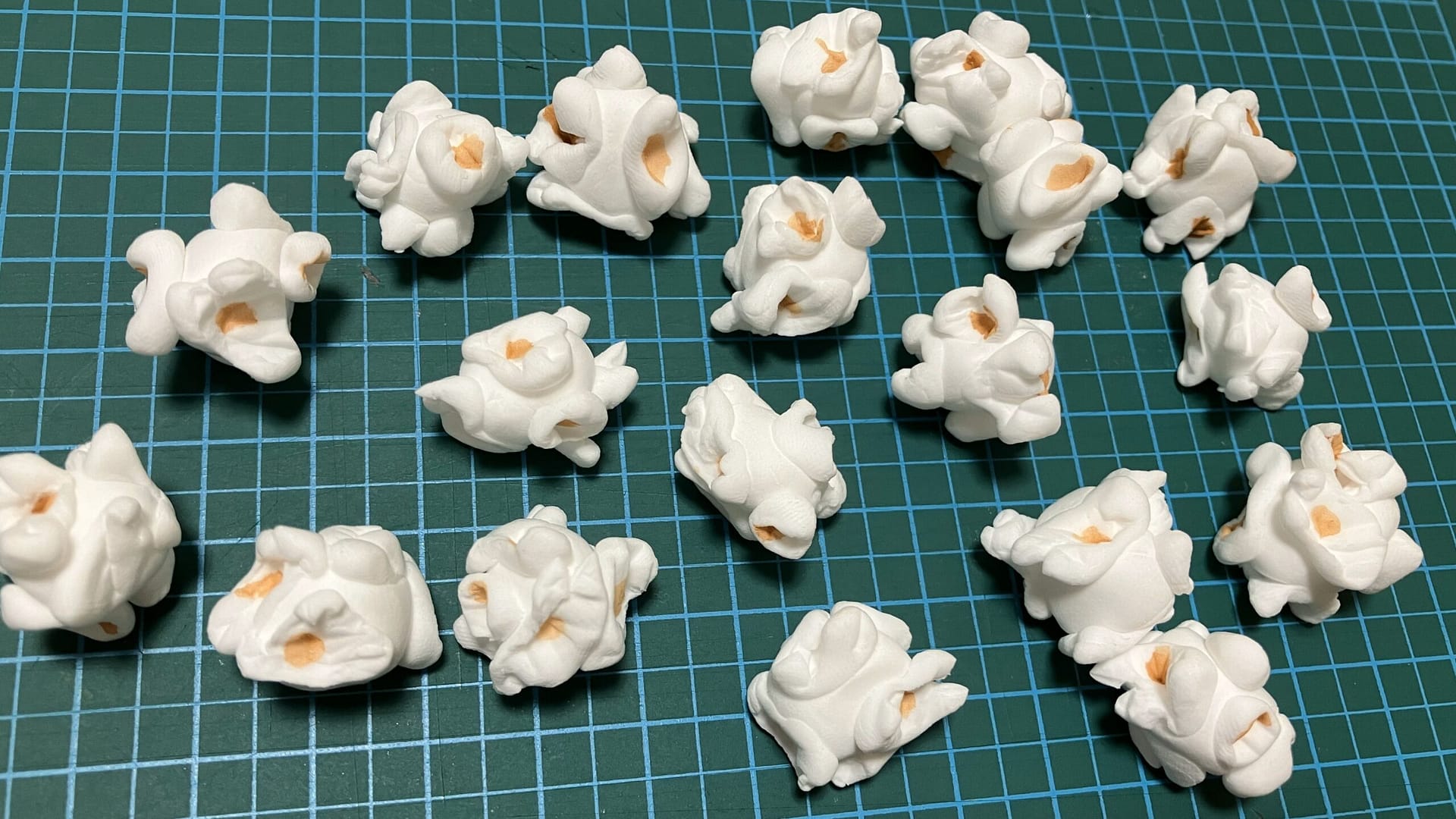 軽量粘土で作ったポップコーン
