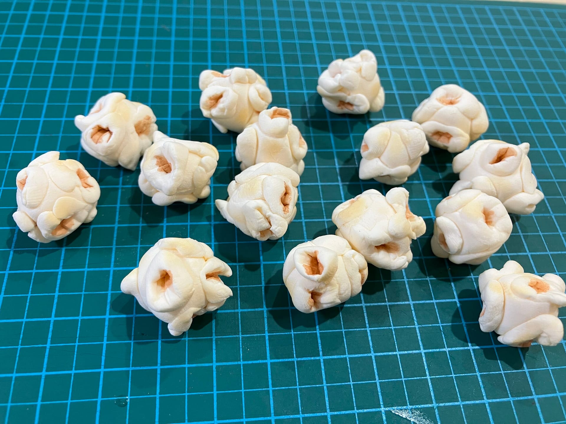 軽量粘土で作るポップコーン